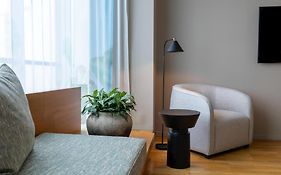 Hyatt Place Central Hotell 4*